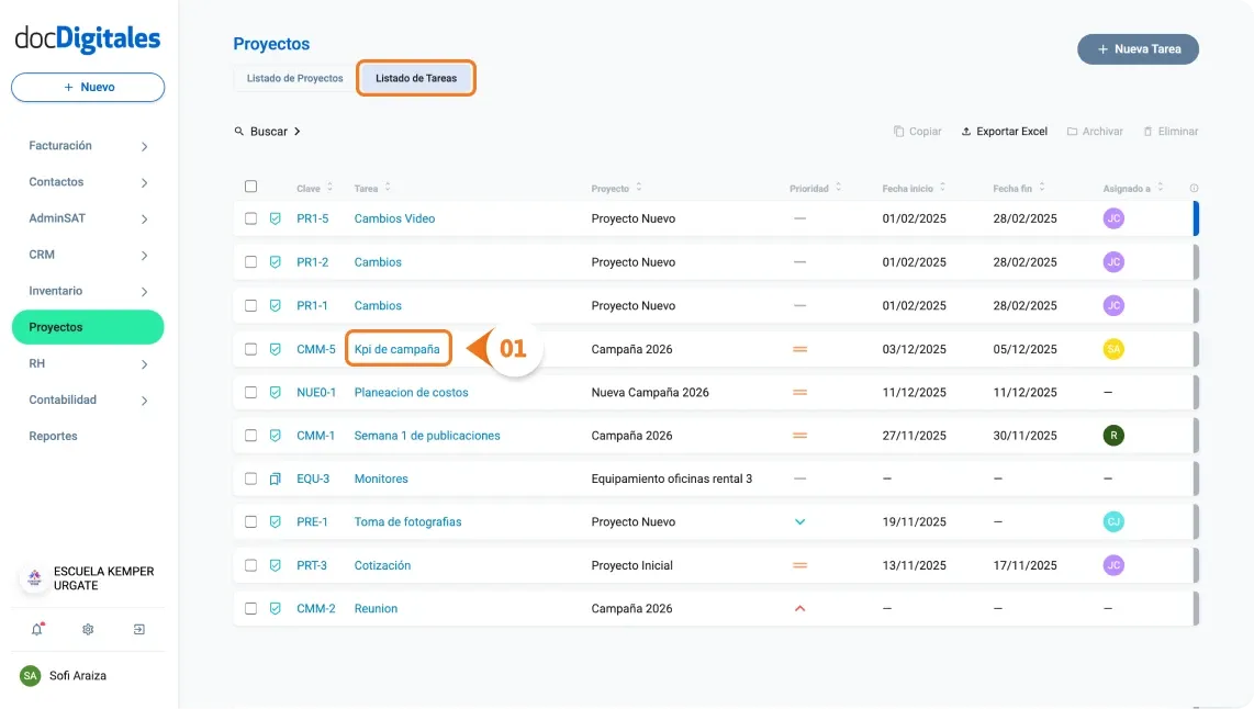 Adjuntar archivos y documentos a una tarea de un proyecto en un CRM 
